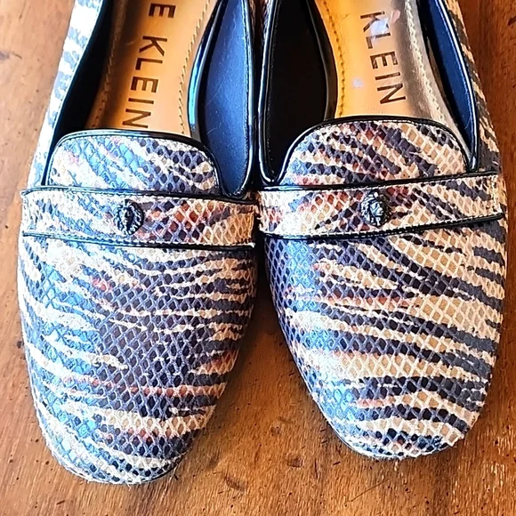 Anne Klein iflex Tiger Loafer Women's Size 6 - Picture 3 of 10